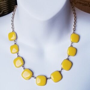 Sunny Yellow Enamel Statement Necklace Vintage 1960'S EUC
